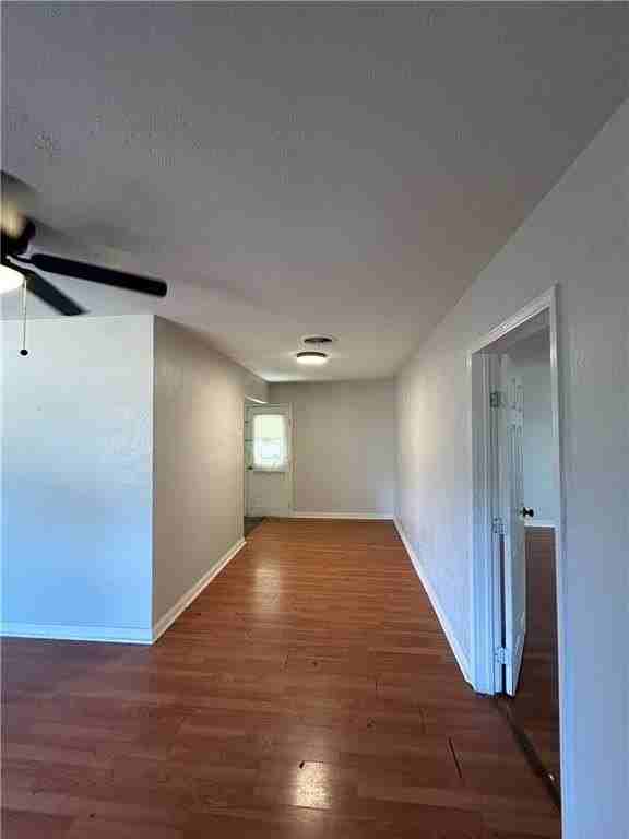 4721 Waltham Dr - Photo 3 of 10