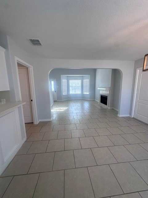6826 Bison Dr - Photo 3 of 22