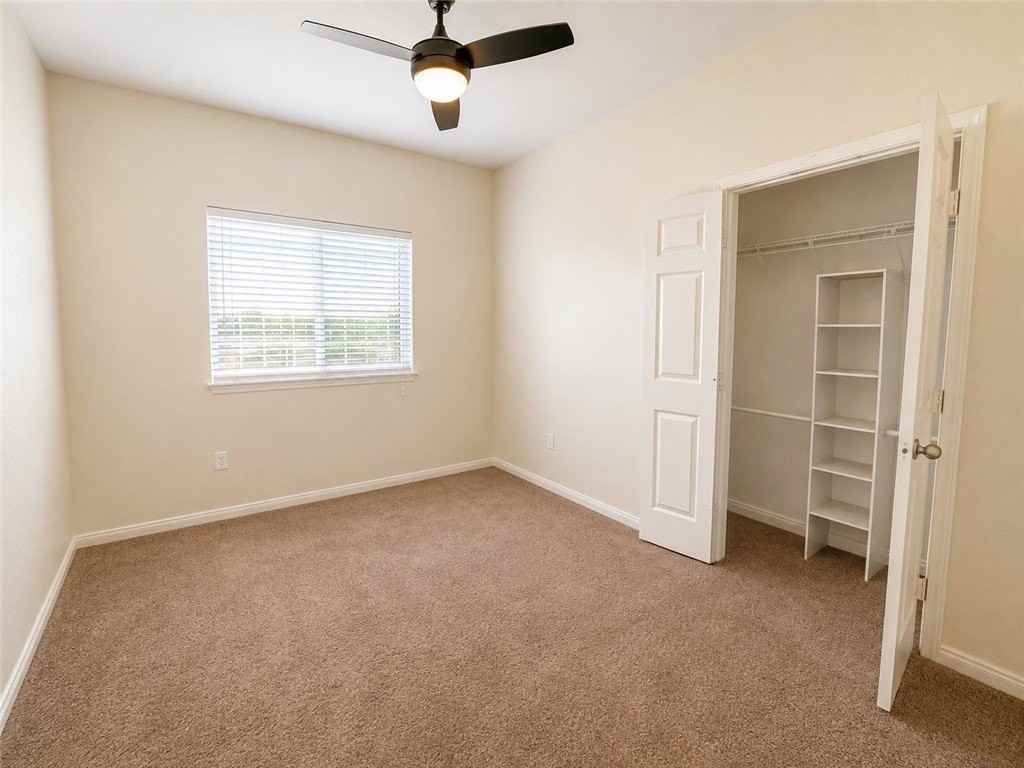 1124 Imperial St - Photo 7 of 11