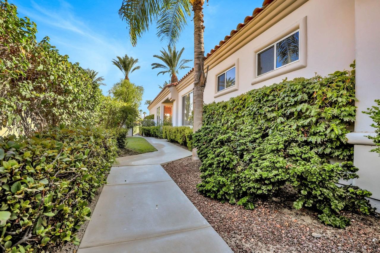 125 Rain Bird Cir - Photo 4 of 31