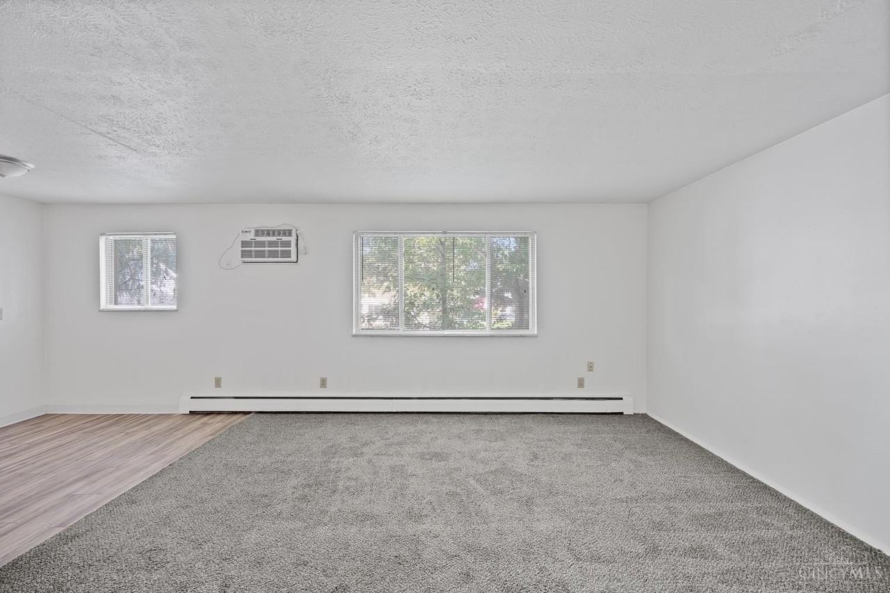 204 N East St #10 - Photo 6 of 20