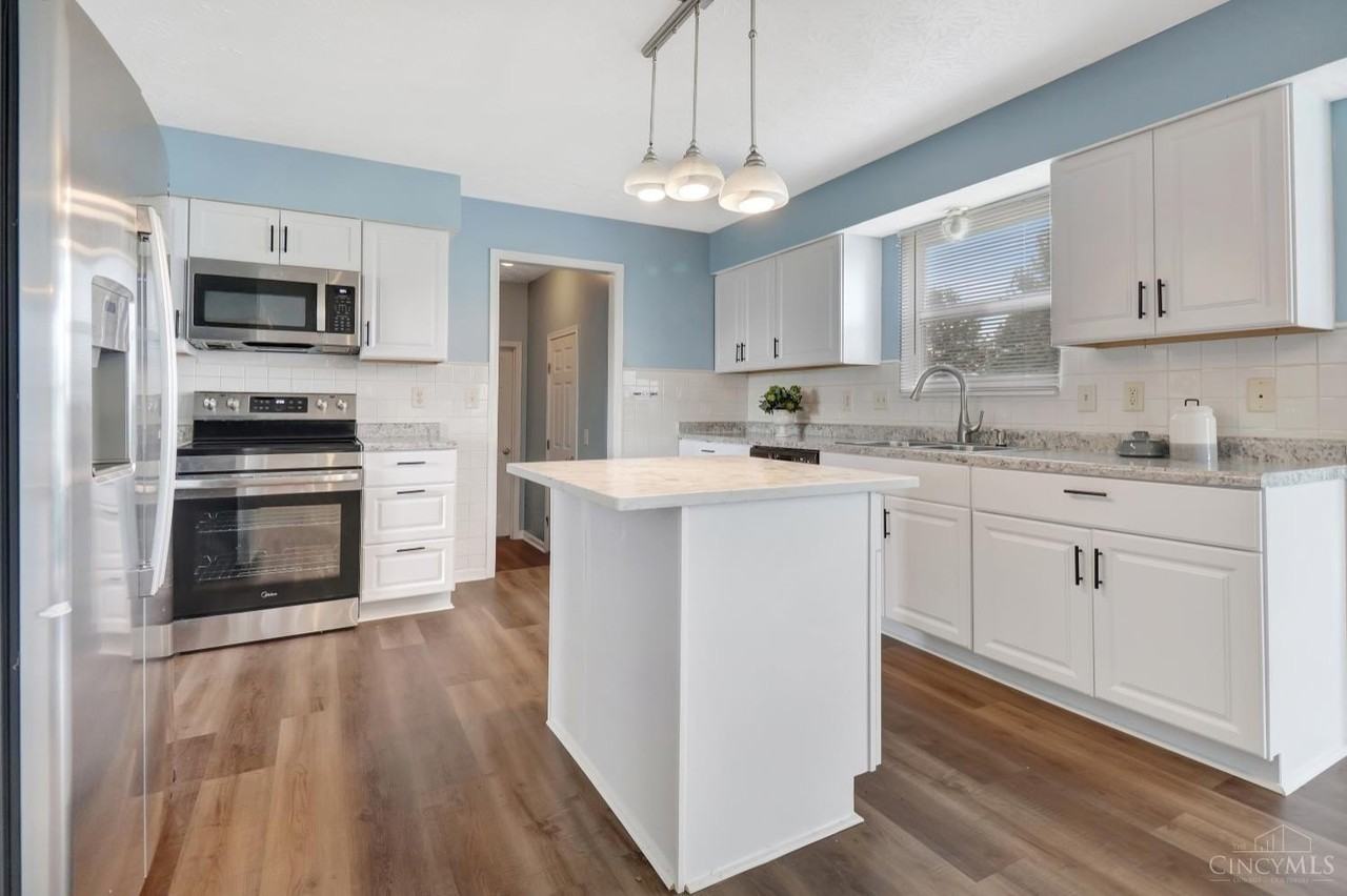 5664 Oakview Ter - Photo 4 of 26