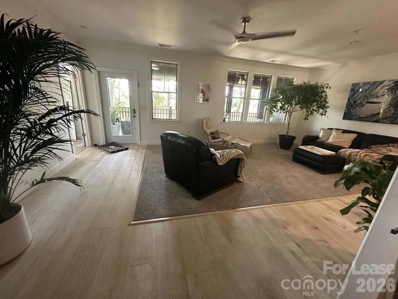5551 Colonial Chatsworth Cir #116C - Photo 3 of 24
