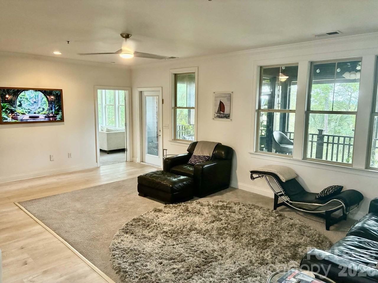 5551 Colonial Chatsworth Cir #116C - Photo 5 of 24
