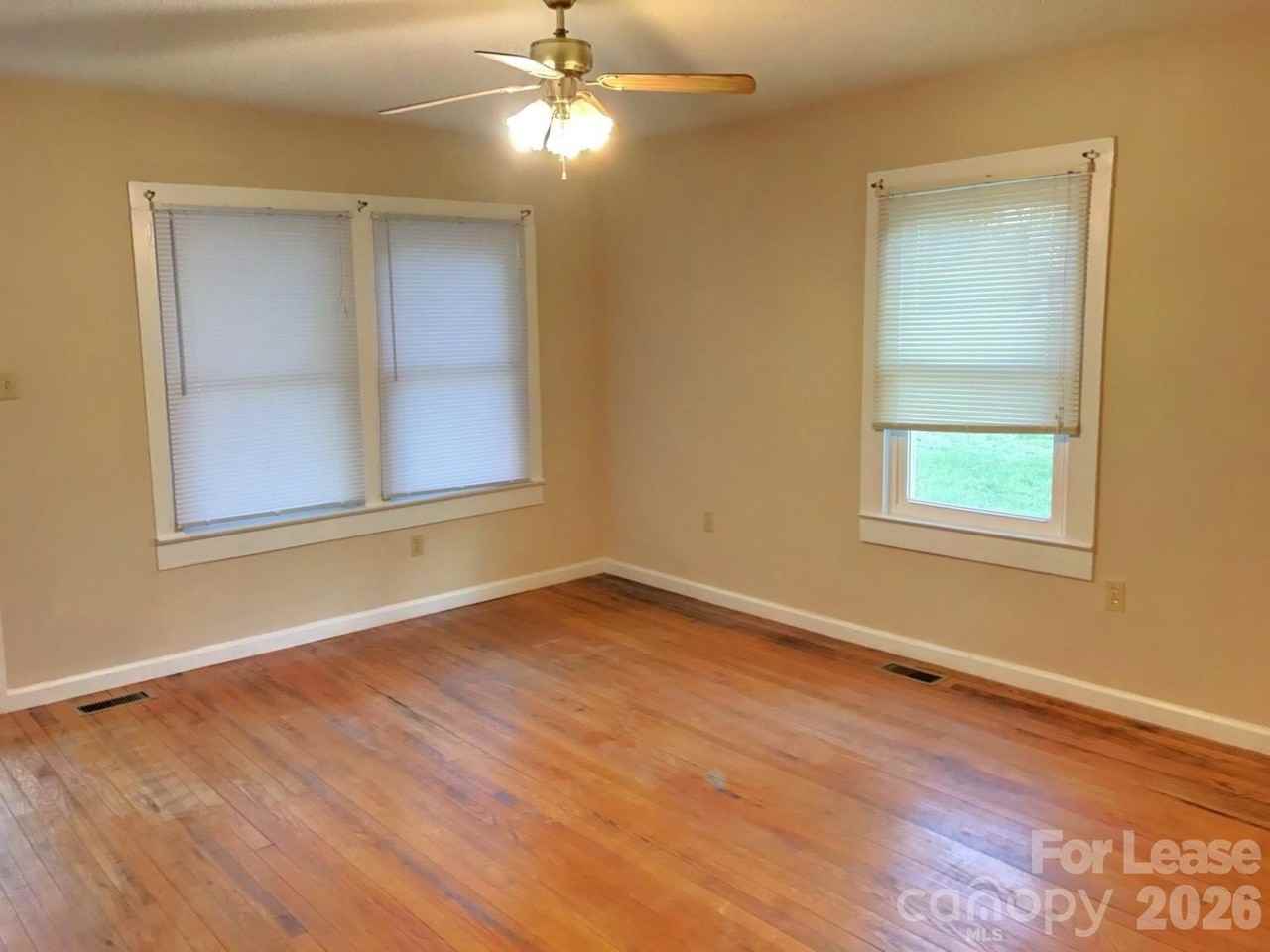 1373 Mount Ulla Hwy - Photo 3 of 12