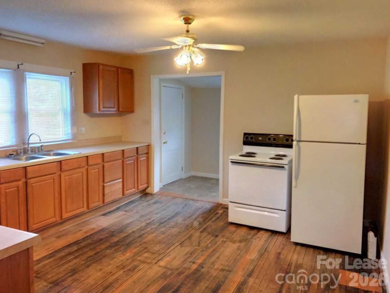 1373 Mount Ulla Hwy - Photo 4 of 12