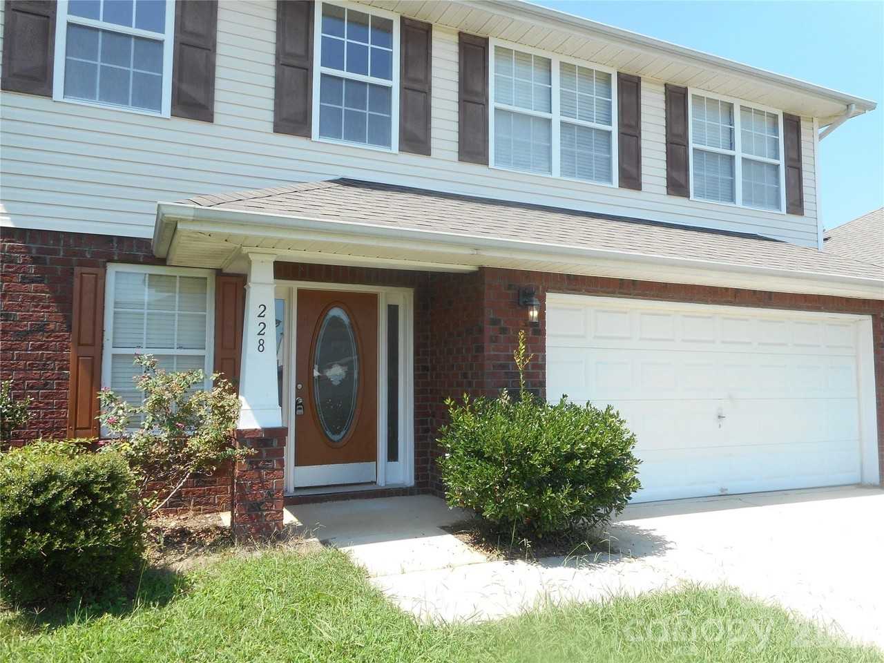 228 Gumtree Dr - Photo 3 of 26