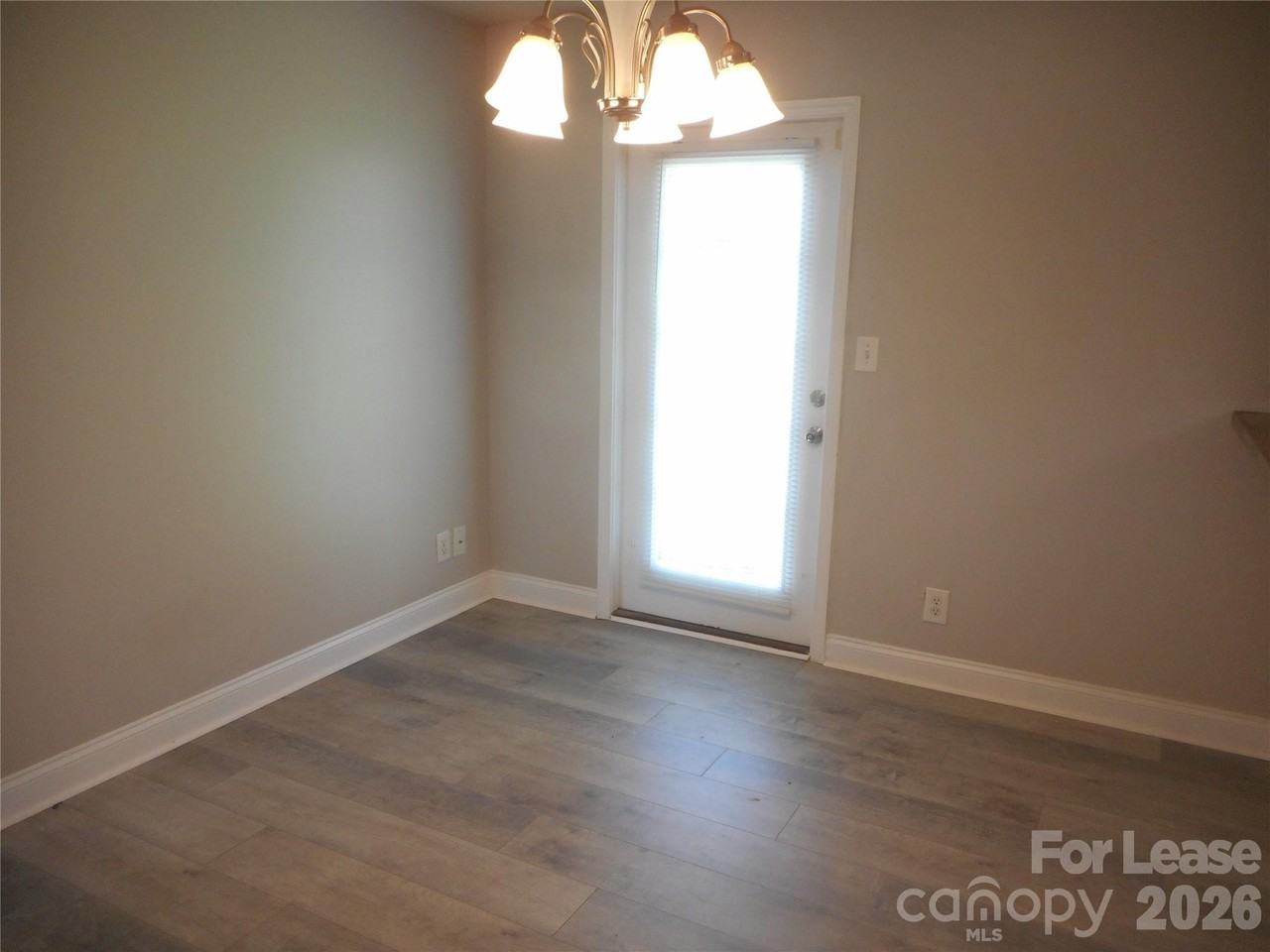 228 Gumtree Dr - Photo 7 of 26