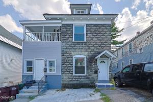featured image of 33 W Pine St #2