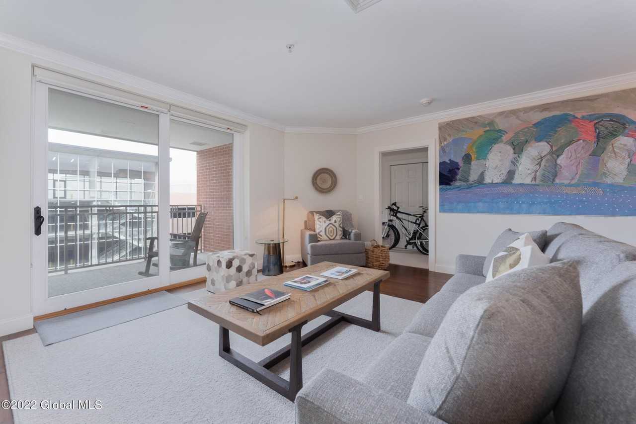 38 High Rock Ave #5C - Photo 5 of 24