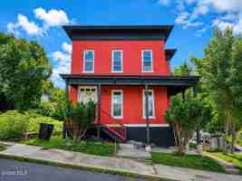 featured image of 13 Kimball St