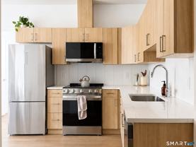 19 Elm St #415 - Photo 1 of 1