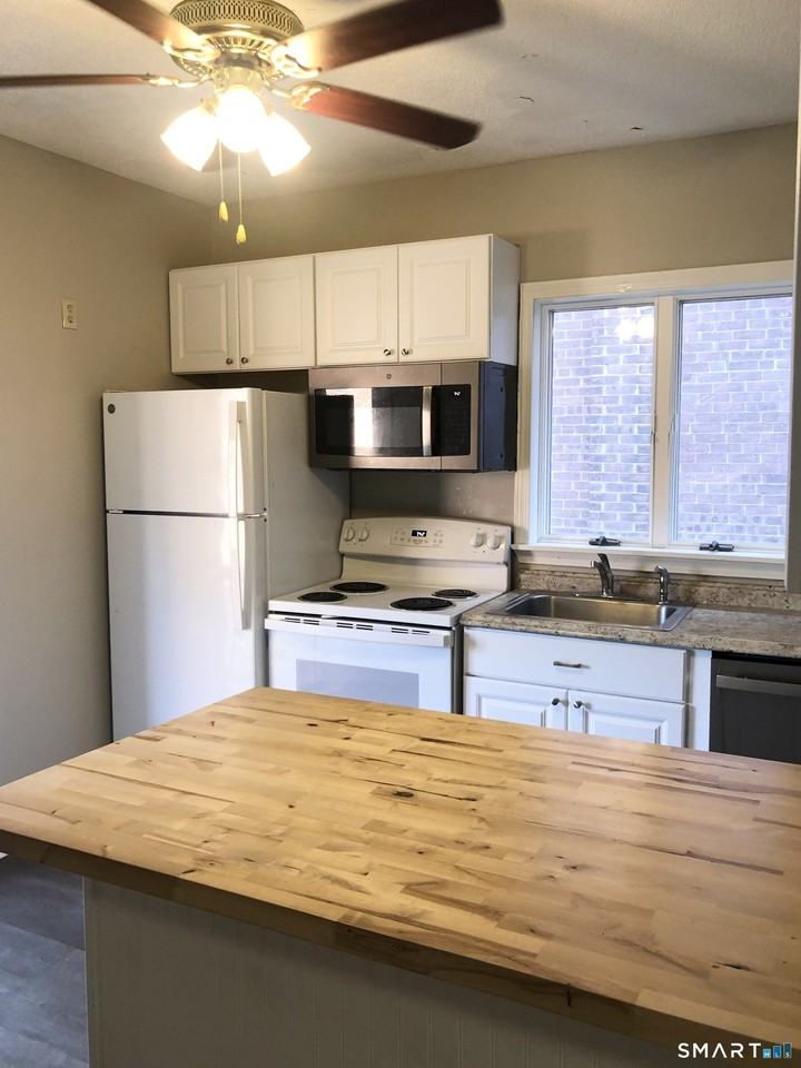 58 Washington St #2 - Photo 5 of 22