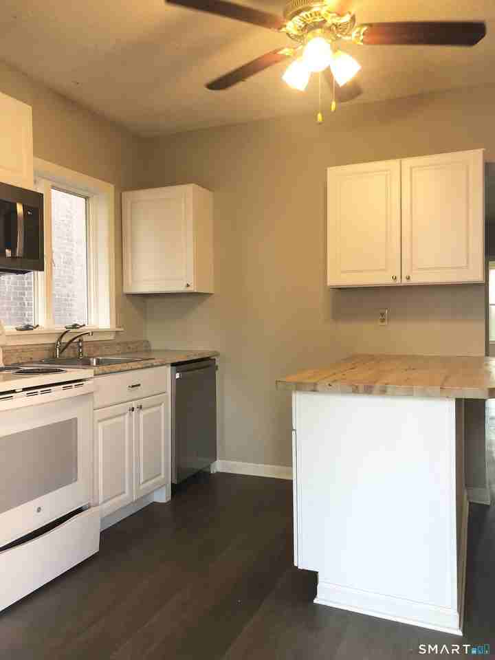 58 Washington St #2 - Photo 7 of 22