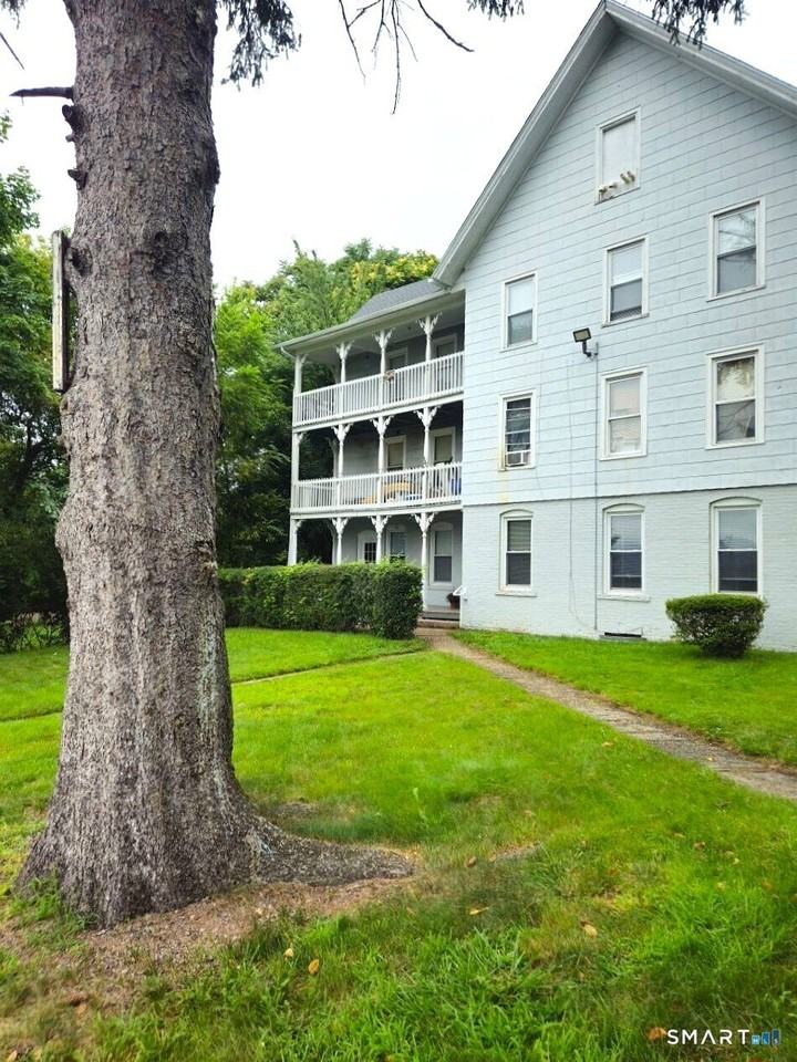 68 Hungerford Aly - Photo 2 of 34