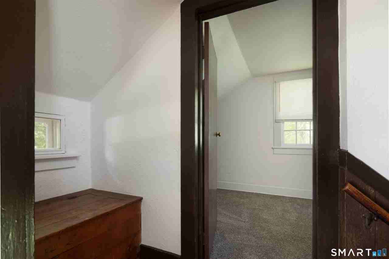 57 Sharon Rd #B - Photo 6 of 10