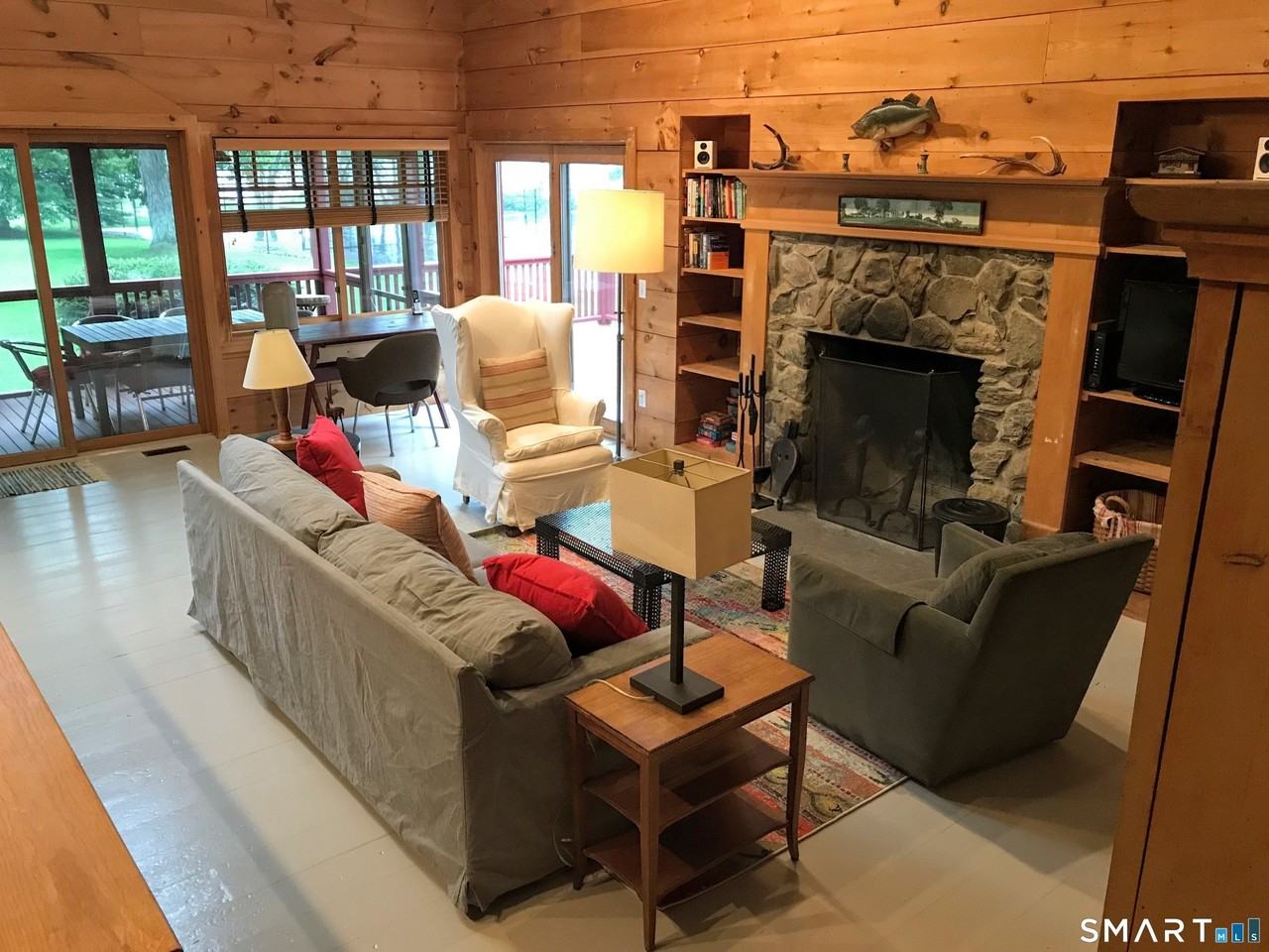 310 Twin Lakes Rd - Photo 3 of 31