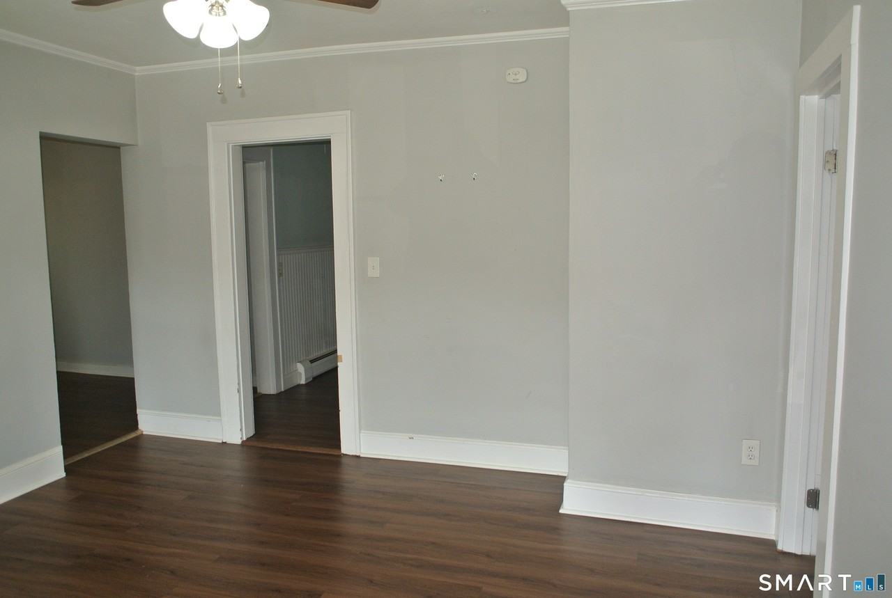 115 Maltby St #115 - Photo 4 of 18