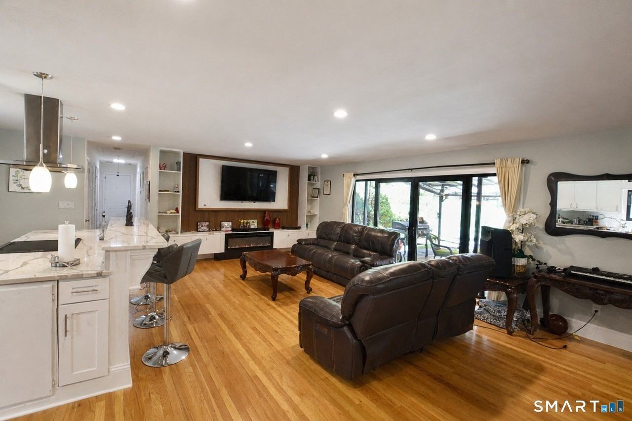 68 Parry Rd - Photo 7 of 22