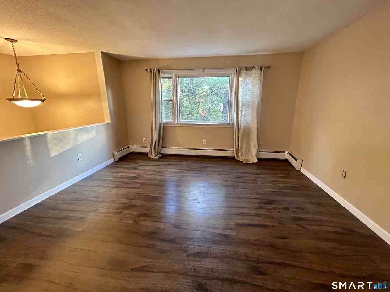 489 Greenwoods Rd - Photo 4 of 12