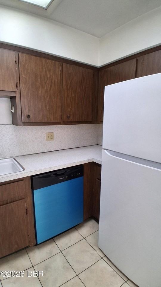 2165 Granada Dr #B - Photo 5 of 26