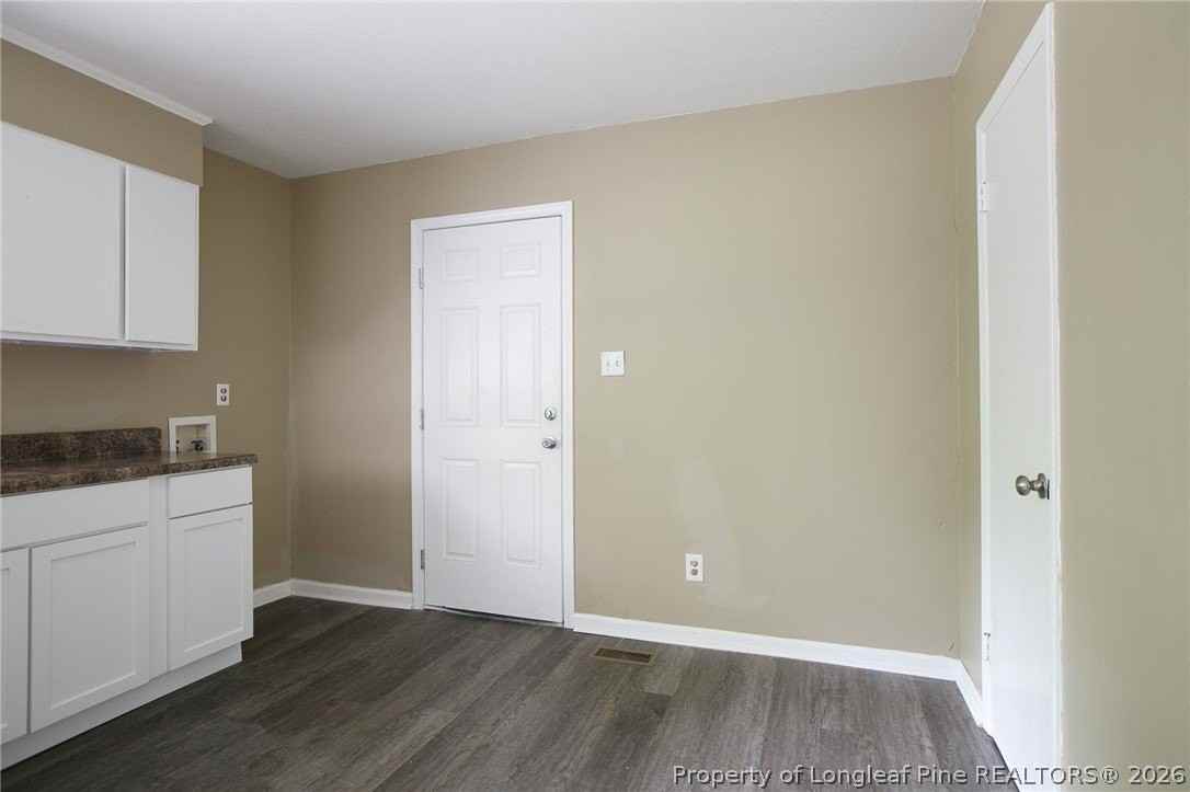 912 Spellman Dr - Photo 3 of 13