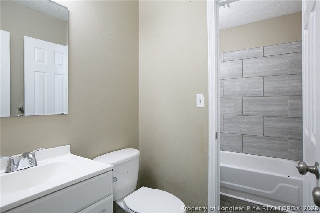 912 Spellman Dr - Photo 4 of 13