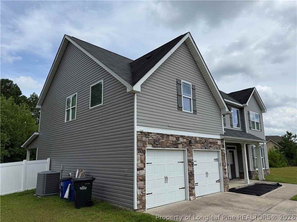 42 Betsy Ross Ct - Photo 2 of 25