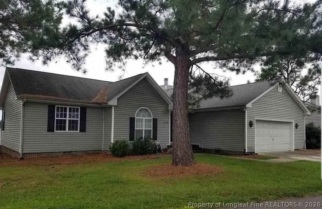 692 Cedar Pt - Photo 2 of 30