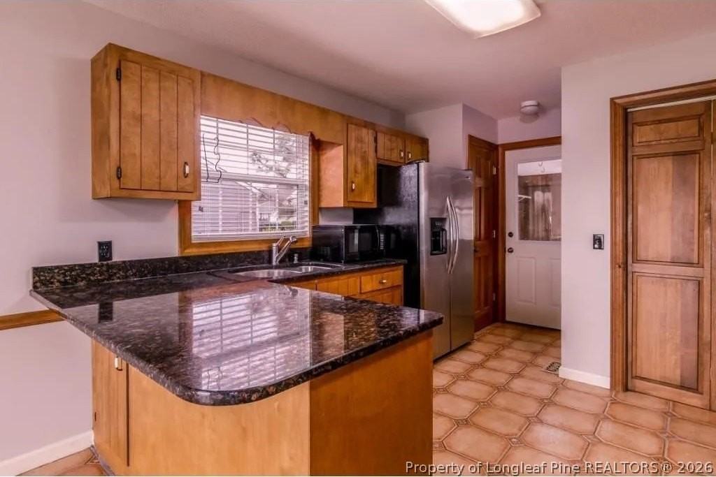 692 Cedar Pt - Photo 6 of 30