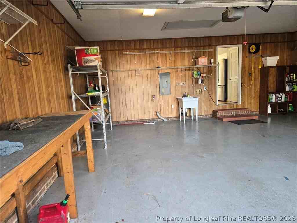 692 Cedar Pt - Photo 7 of 30