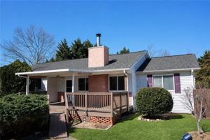 featured image of 1825 Skyline Dr
