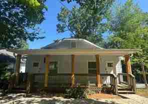672 Cassanova St Se #D - Photo 1 of 1