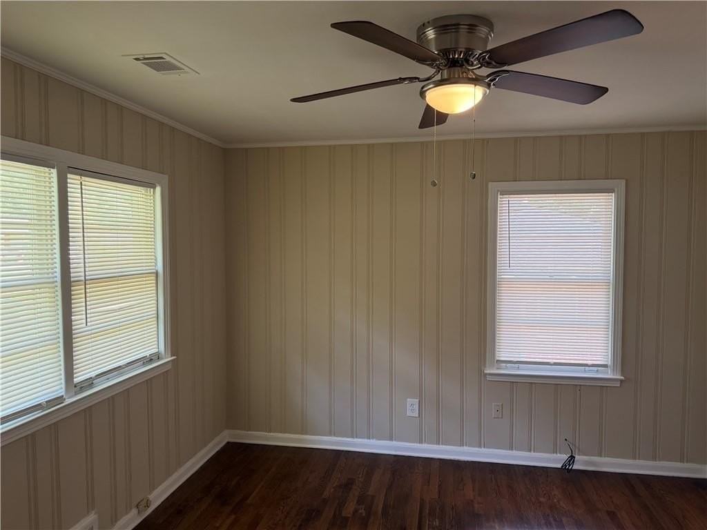 2298 Bryant Dr - Photo 7 of 18