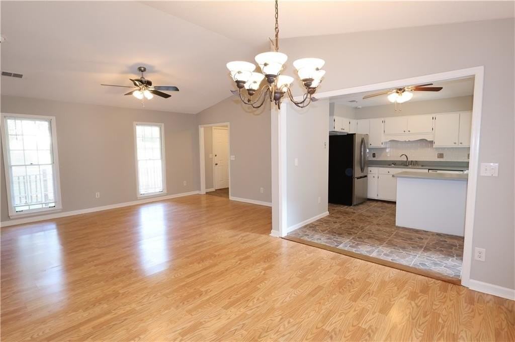 3946 Blake Ct Nw - Photo 5 of 26