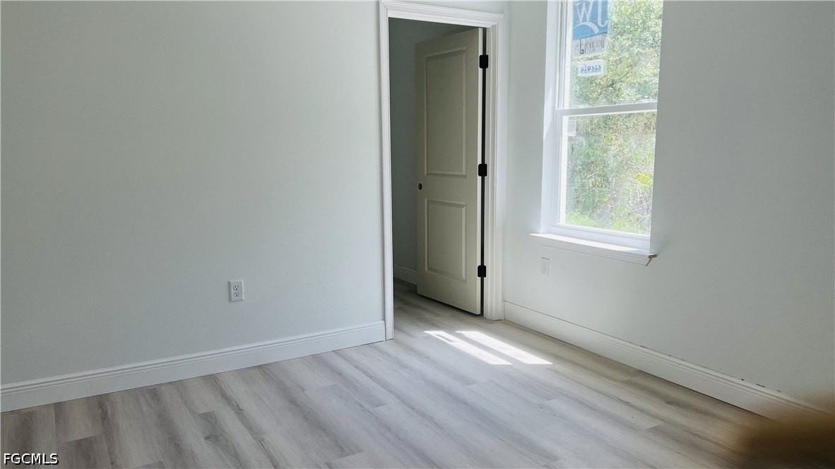 7731 Swiss Ave - Photo 6 of 6