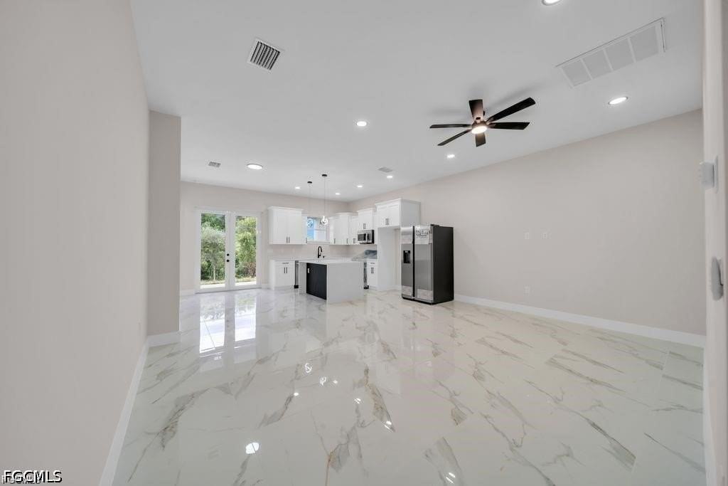 4648/4650 Leonard Boulevard S - Photo 4 of 50