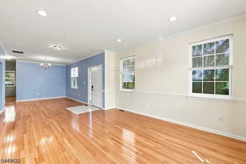 315 Birch Ct - Photo 6 of 20