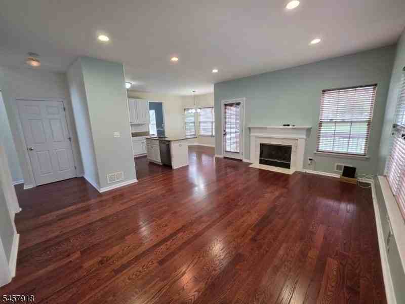36 Wexford Way - Photo 6 of 28