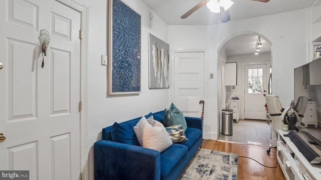 320 S Juniper St - Photo 6 of 31