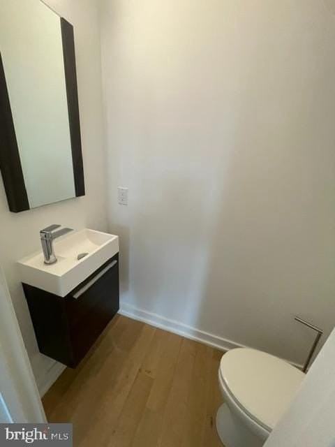 2137 E Firth St - Photo 5 of 14