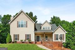 176 Oak Leaf Dr - Photo 1 of 1