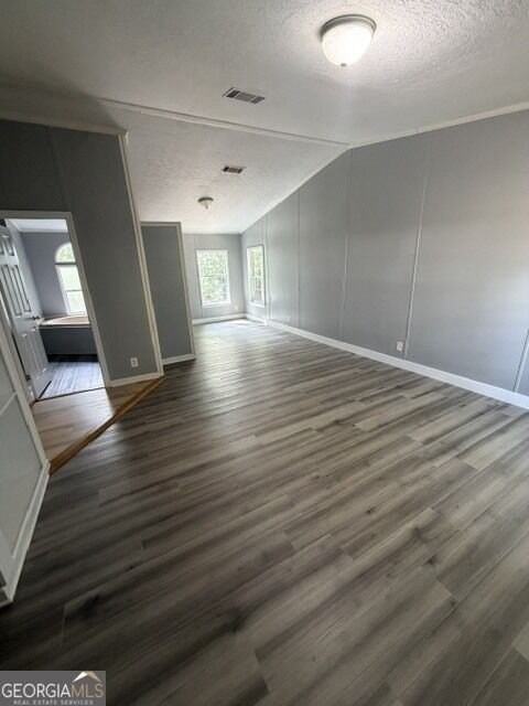 1094 Harrison Rd - Photo 7 of 25