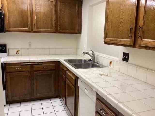42823 15th St W #3 - Photo 6 of 15