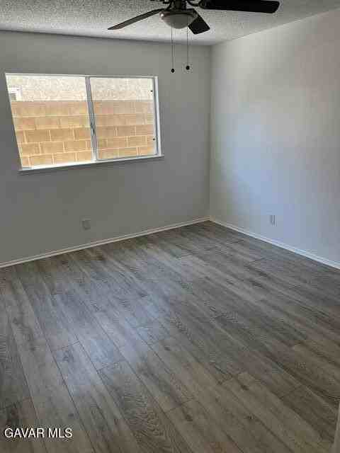 37333 28th St E - Photo 5 of 8
