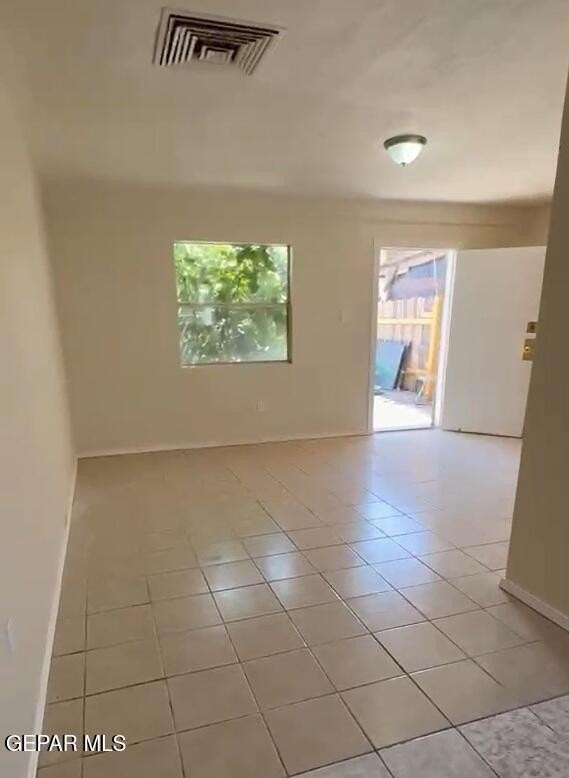 3923 Laredo Ave #C - Photo 6 of 7
