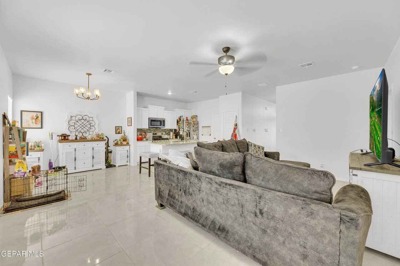 14423 Kayla Mia Dr - Photo 6 of 30