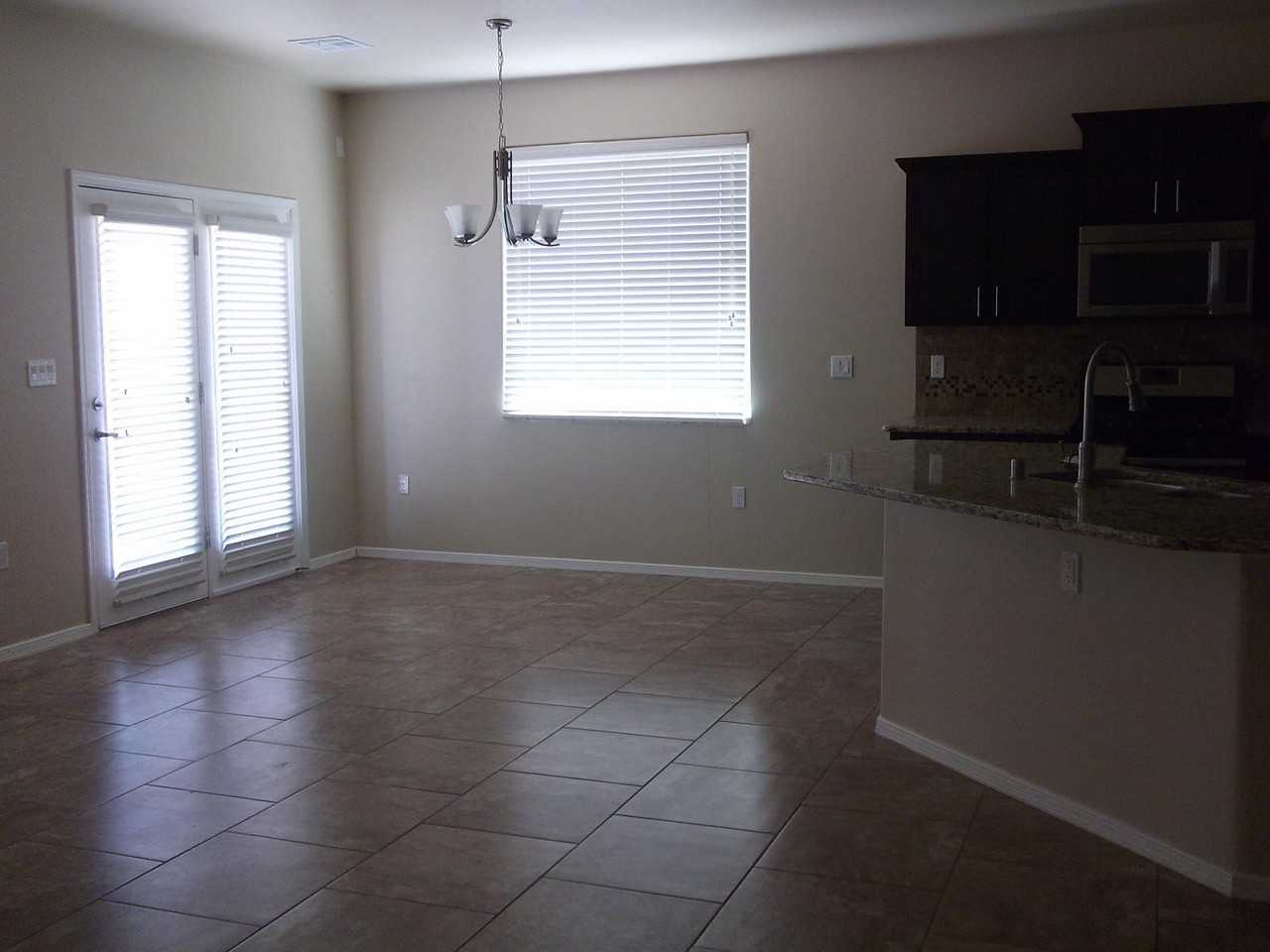 857 Blue Park Ave - Photo 5 of 17