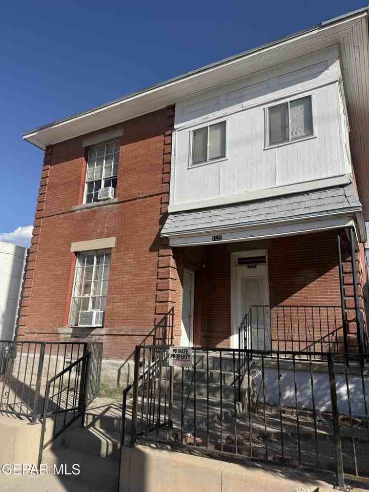 1526 E Yandell Dr #3 - Photo 5 of 6