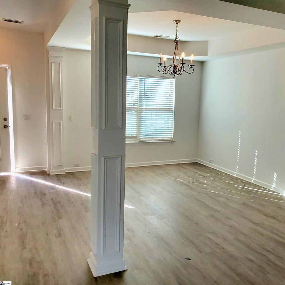 213 Werninger Ct - Photo 2 of 36